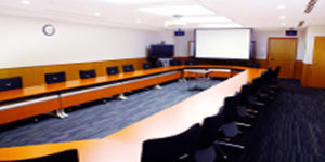 関西国際大学　会議室 会議室・レンタルスペース会議室 9F中会議室の画像